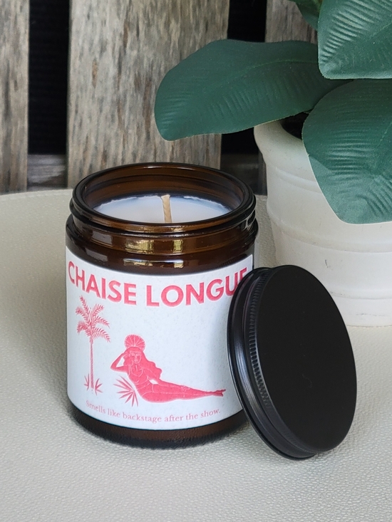les boujies Other - Chaise Longue Scented Candle - Wild Rhubarb 5oz